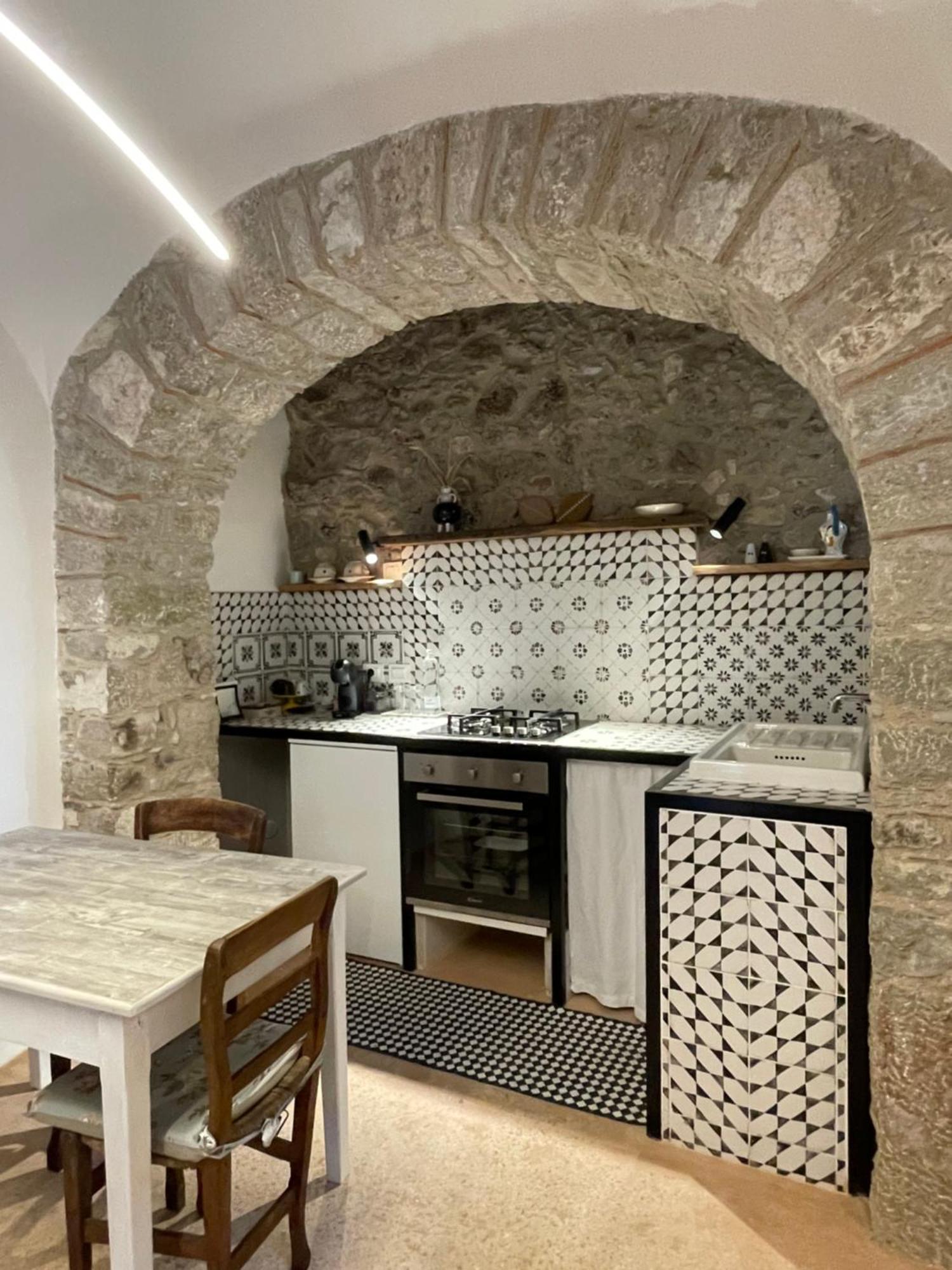San Nicola Ospitalità Diffusa Trentinara Exterior foto